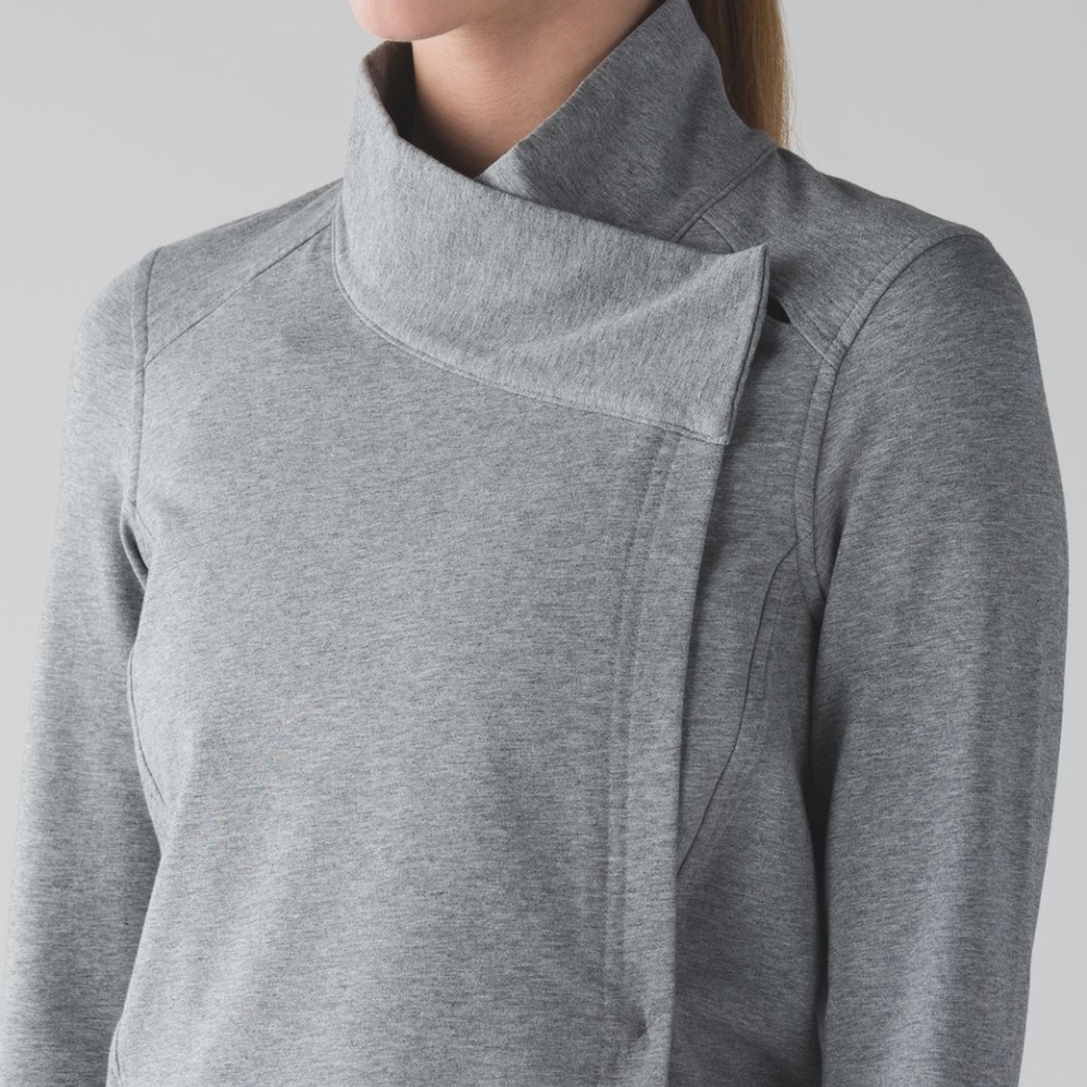 Lululemon Heathered Grey Coast Wrap Jacket